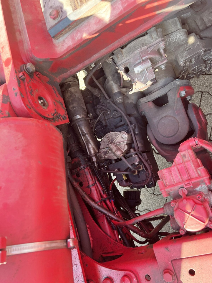 Mercedes-Benz Actros 2551 L 6x2 Actros 2551 L 6x2/46, Retarder, Liftachse, BigSpace, Bi-Xenon - Hook lift truck: picture 3 Mercedes-Benz Actros 2551 L 6x2 Actros 2551 L 6x2/46, Retarder, Liftachse, BigSpace, Bi-Xenon - Hook lift truck: picture 3