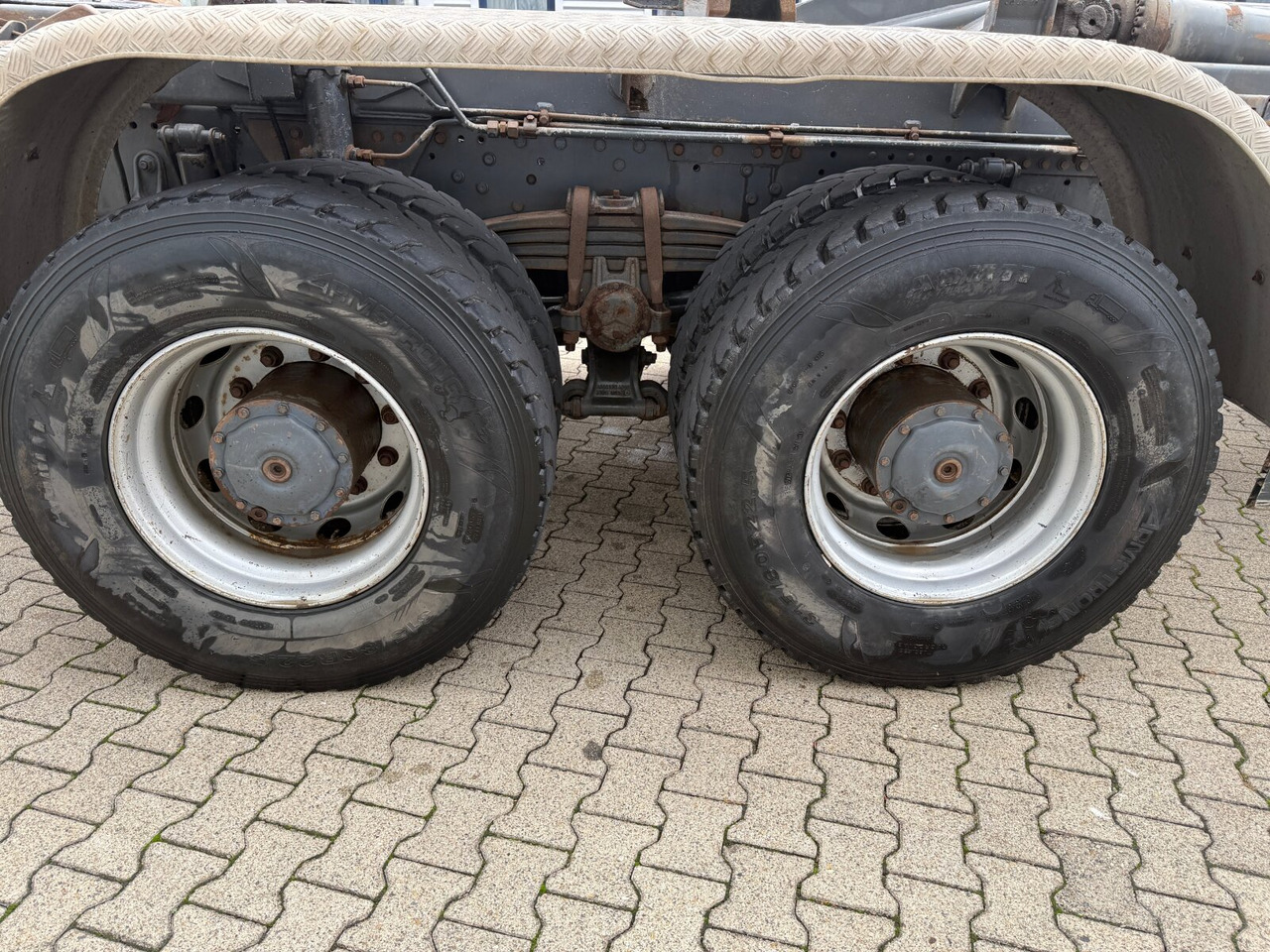 Mercedes-Benz Actros 3346 6x4 Actros 3346 6x4, Retarder, Only Chassis! - Cab chassis truck: picture 4 Mercedes-Benz Actros 3346 6x4 Actros 3346 6x4, Retarder, Only Chassis! - Cab chassis truck: picture 4