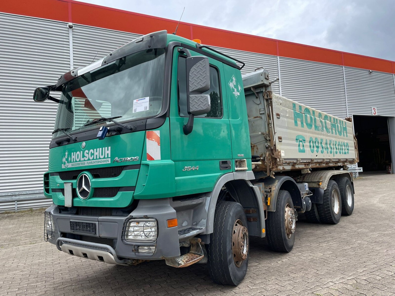 Mercedes-Benz Actros MP III 3544/8x4/4 Actros MP III 3544/8x4/4, 3 Pedale - Tipper: picture 1 Mercedes-Benz Actros MP III 3544/8x4/4 Actros MP III 3544/8x4/4, 3 Pedale - Tipper: picture 1