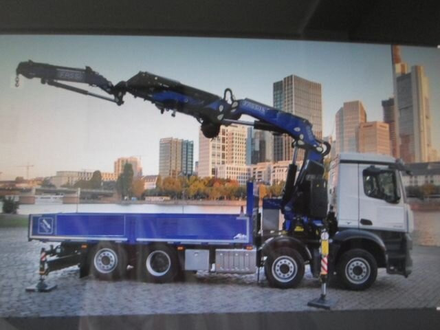 Mercedes-Benz Arocs 3245 L 8x2/6 Arocs 3245 L 8x2/6, Kran Fassi F 545 RA 2.26 XE, Jib, Funk 29,7 m - 400 kg - Crane truck, Dropside/ Flatbed truck: picture 2 Mercedes-Benz Arocs 3245 L 8x2/6 Arocs 3245 L 8x2/6, Kran Fassi F 545 RA 2.26 XE, Jib, Funk 29,7 m - 400 kg - Crane truck, Dropside/ Flatbed truck: picture 2
