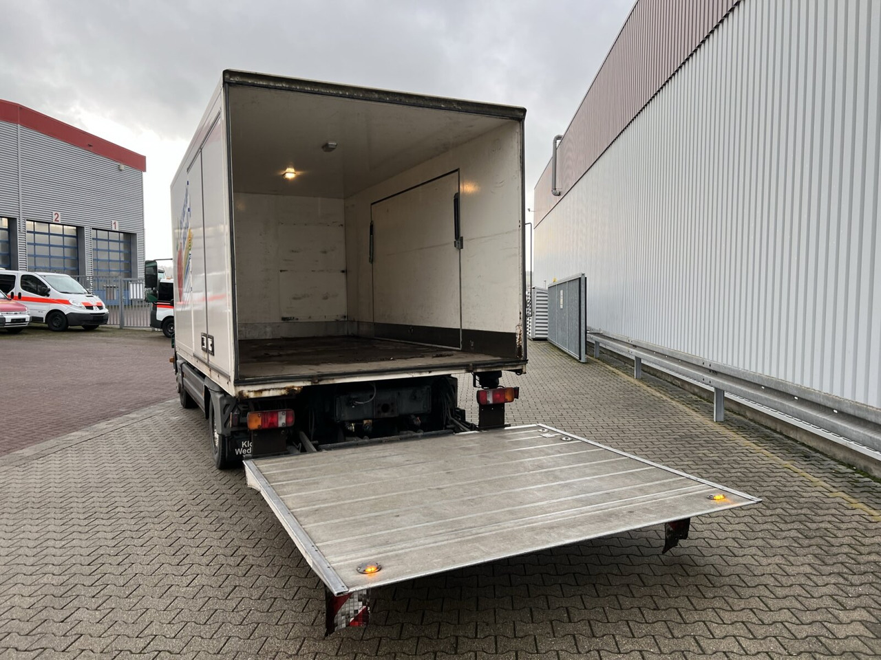 Box truck Mercedes-Benz Atego 1018 L 4x2 Atego 1018 L 4x2 mit MBB LBW: picture 14