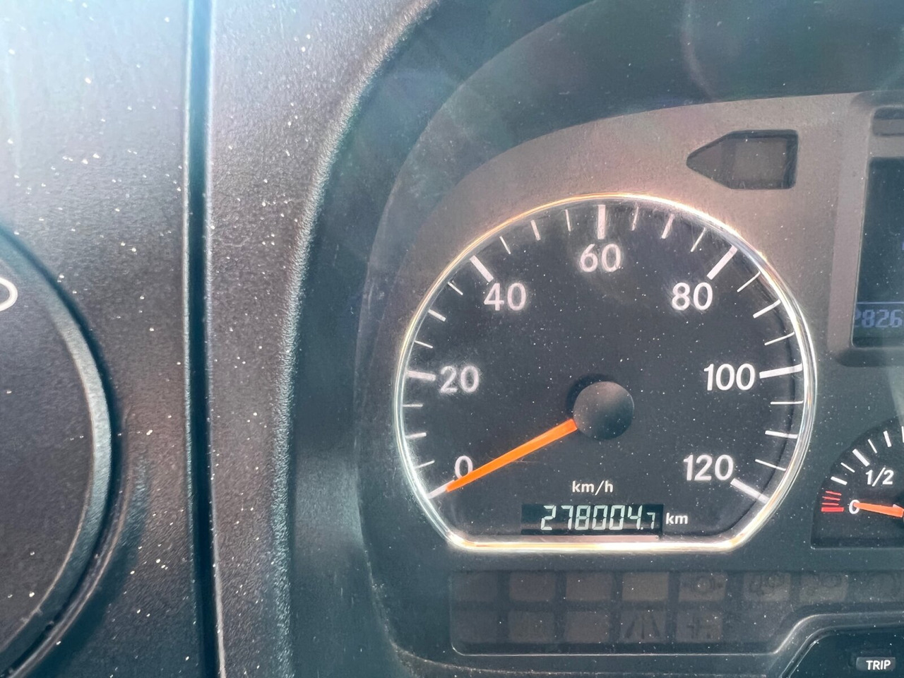 Mercedes-Benz Atego 1024 L 4x2 Atego 1024 L 4x2 mit Kran Fassi F80A.0.21 - Crane truck, Dropside/ Flatbed truck: picture 5 Mercedes-Benz Atego 1024 L 4x2 Atego 1024 L 4x2 mit Kran Fassi F80A.0.21 - Crane truck, Dropside/ Flatbed truck: picture 5