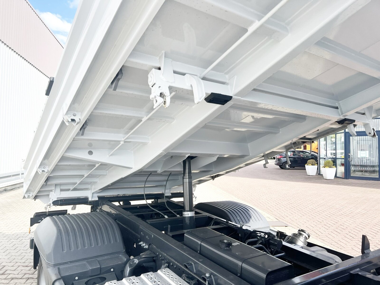 Mercedes-Benz Atego 818/23 K 4x2 Atego 818/23 K 4x2, 2x AHK, Meiller-Kipper, mehrfach Vorhanden! on lease Mercedes-Benz Atego 818/23 K 4x2 Atego 818/23 K 4x2, 2x AHK, Meiller-Kipper, mehrfach Vorhanden!: picture 10