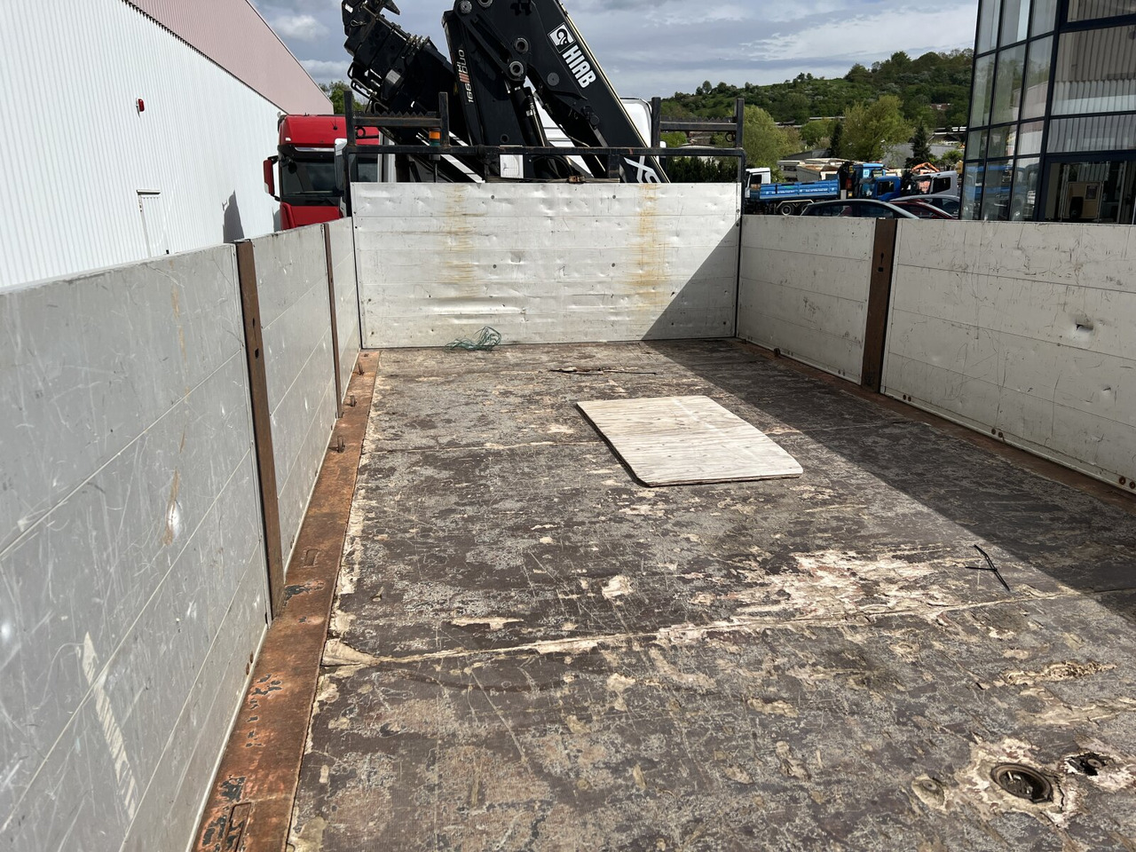 Crane truck, Dropside/ Flatbed truck Mercedes-Benz Axor 1828 A 4x4 Axor 1828 A 4x4 mit Kran Hiab XS 166 E-5: picture 14