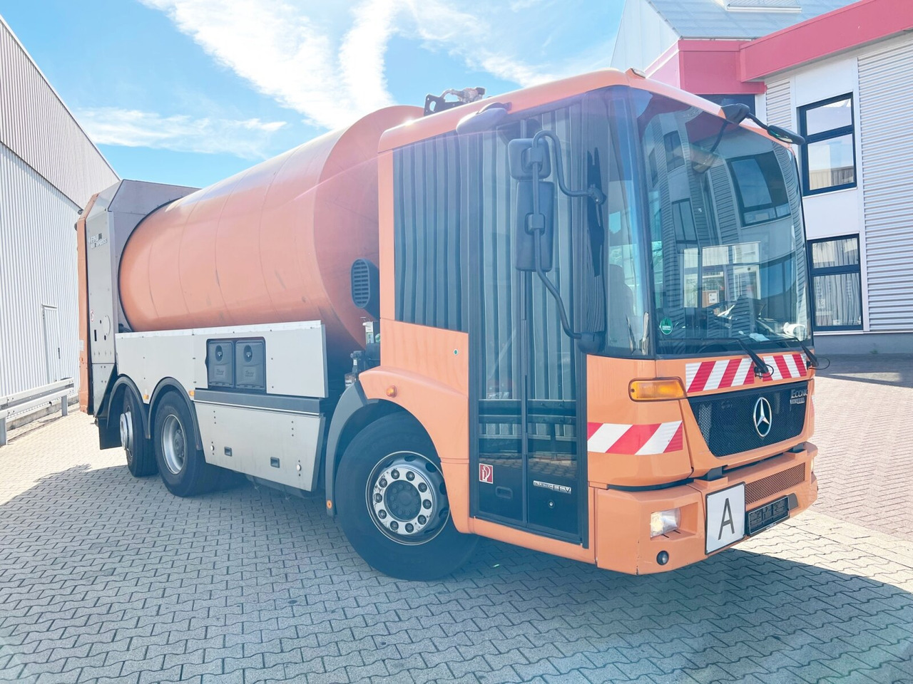 Garbage truck for transportation of garbage Mercedes-Benz Econic 2629 L/NLA 6x2/4 Econic 2629 L/NLA 6x2/4, EEV, Lenkachse, FAUN Rotopress 519L, Zöller-Schüttung: picture 9