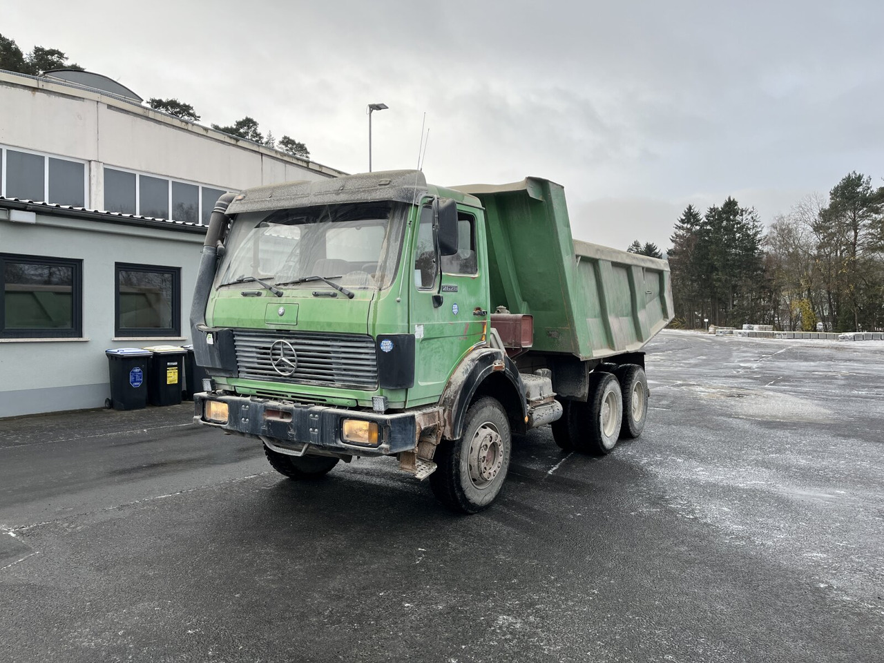 Mercedes-Benz NG 2628 K 6x4 NG 2628 K 6x4, V8, MEILLER Stahlmulde ca. 10³ - Dumper: picture 3 Mercedes-Benz NG 2628 K 6x4 NG 2628 K 6x4, V8, MEILLER Stahlmulde ca. 10³ - Dumper: picture 3