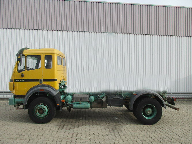 Cab chassis truck Mercedes-Benz SK 1824 AK 4x4 SK 1824 AK 4x4 Chassis: picture 7