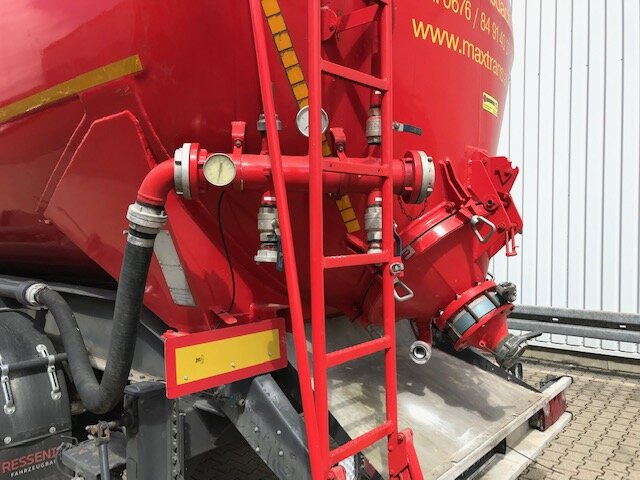SSK 60/10-24 ADR Kässbohrer SSK 60/10-24 ADR, 60 cbm, on lease SSK 60/10-24 ADR Kässbohrer SSK 60/10-24 ADR, 60 cbm,: picture 10
