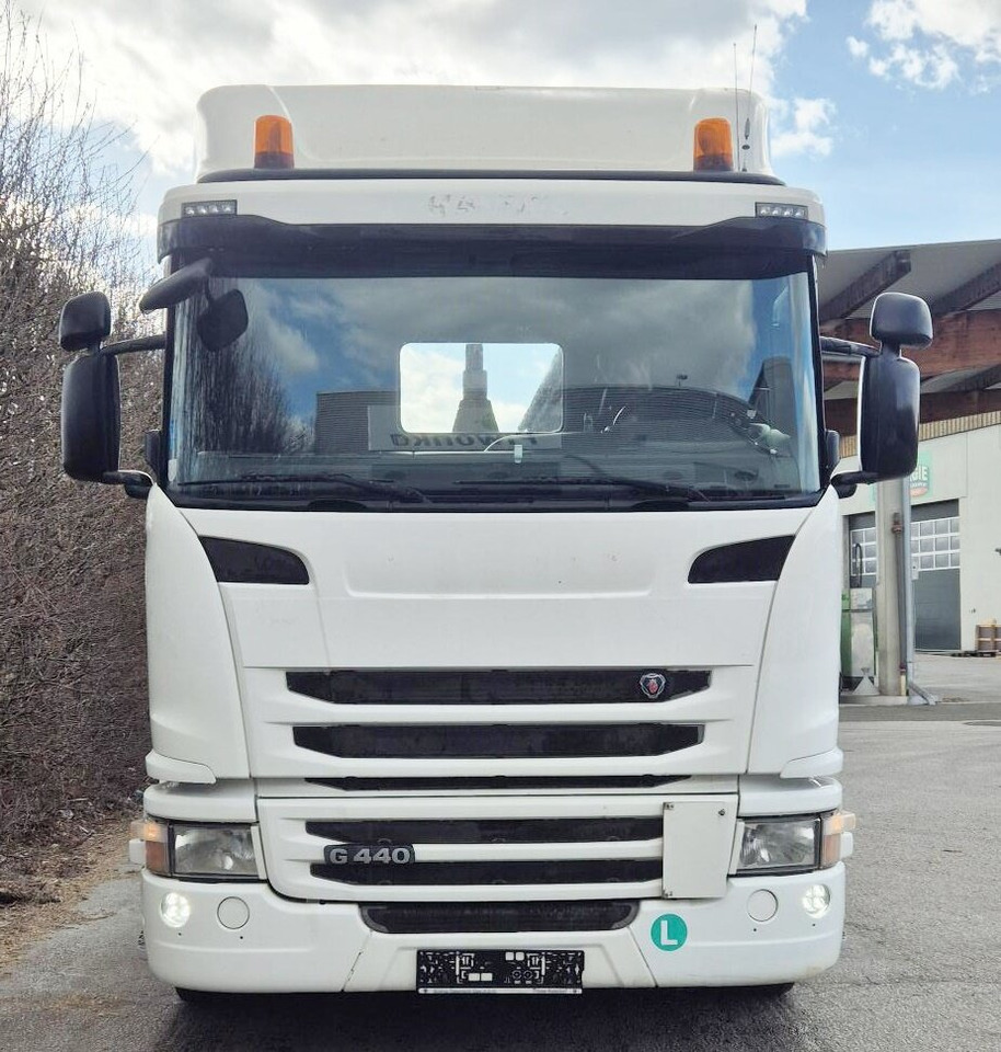 Scania G 440 LB 6x2-4 HNA G 440 LB 6x2-4 HNA, EEV, Lenk-/Liftachse, Schub-Knick - Hook lift truck: picture 2 Scania G 440 LB 6x2-4 HNA G 440 LB 6x2-4 HNA, EEV, Lenk-/Liftachse, Schub-Knick - Hook lift truck: picture 2