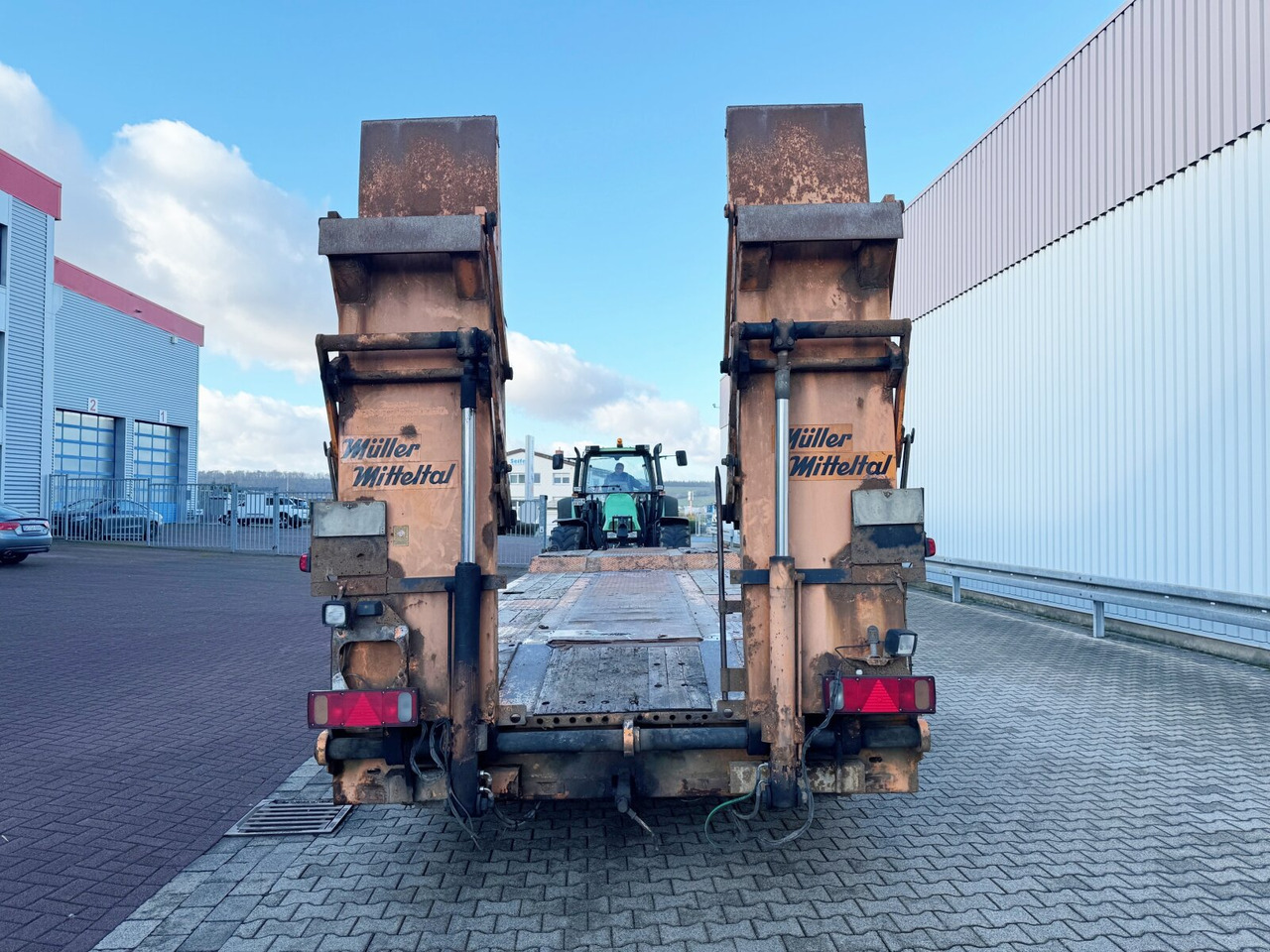 Low loader trailer for transportation of heavy machinery T 3 Kompakt 30,0 T 3 Kompakt  30,0, Hydr. Rampen, Verbr. auf 3m: picture 8