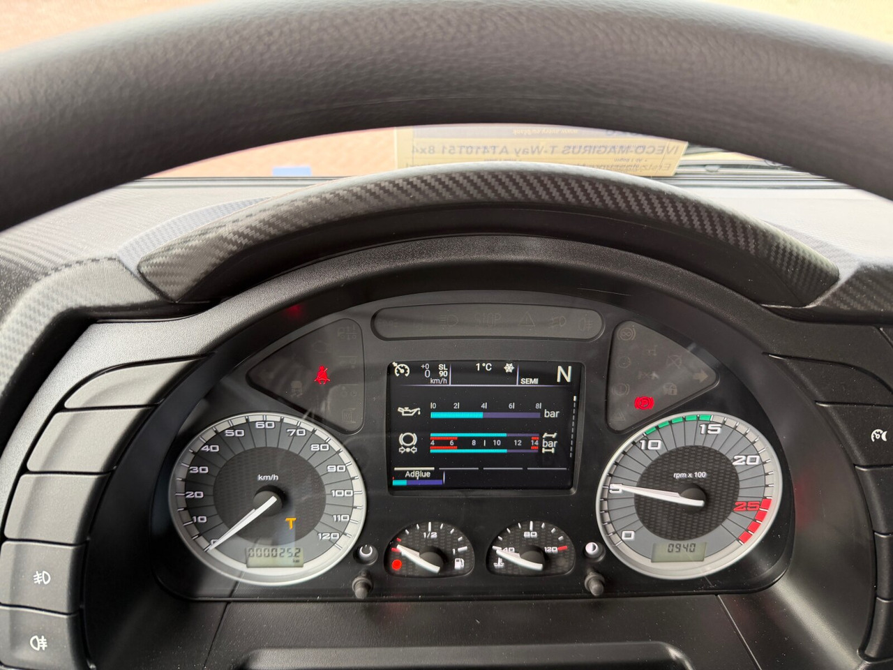 T-Way AT410T51/58 8x4 T-Way AT410T51/58 8x4, Retarder, 4x VORHANDEN! - Hook lift truck: picture 3 T-Way AT410T51/58 8x4 T-Way AT410T51/58 8x4, Retarder, 4x VORHANDEN! - Hook lift truck: picture 3