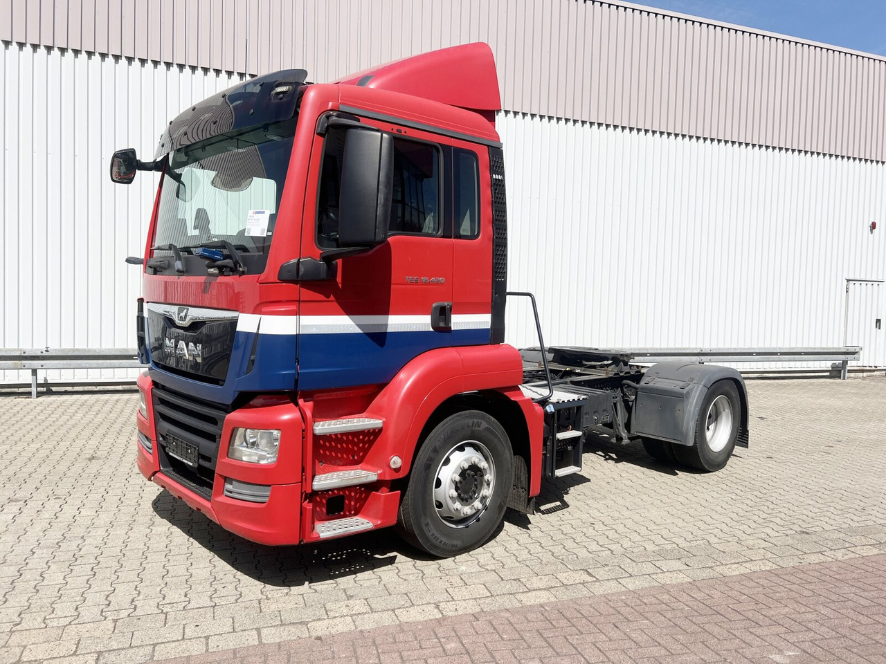 MAN TGS 18.420 4x2 BL TGS 18.420 4x2 BL, Navi - Tractor unit: picture 1 MAN TGS 18.420 4x2 BL TGS 18.420 4x2 BL, Navi - Tractor unit: picture 1
