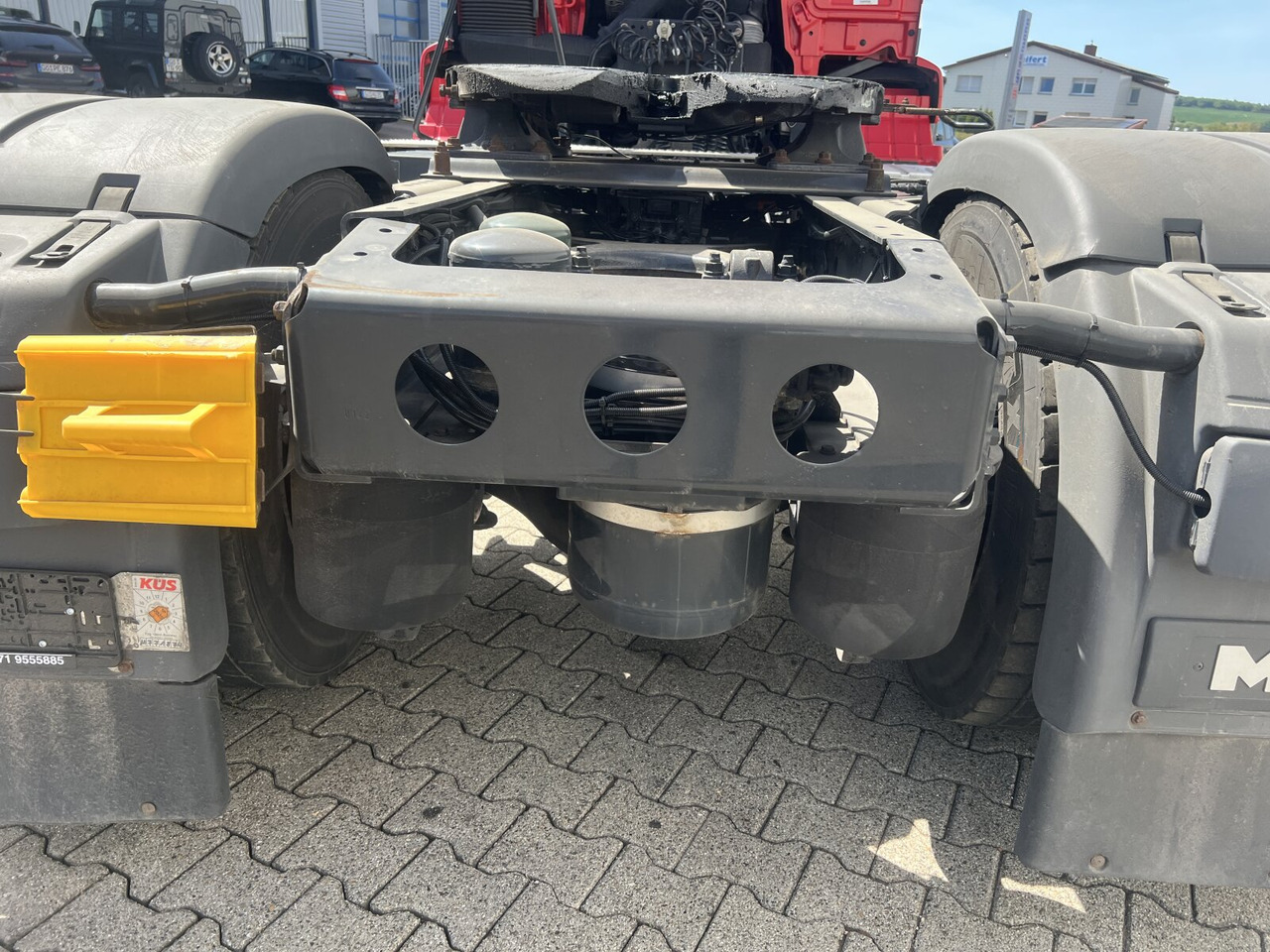 MAN TGS 18.420 4x2 BL TGS 18.420 4x2 BL, Navi - Tractor unit: picture 2 MAN TGS 18.420 4x2 BL TGS 18.420 4x2 BL, Navi - Tractor unit: picture 2
