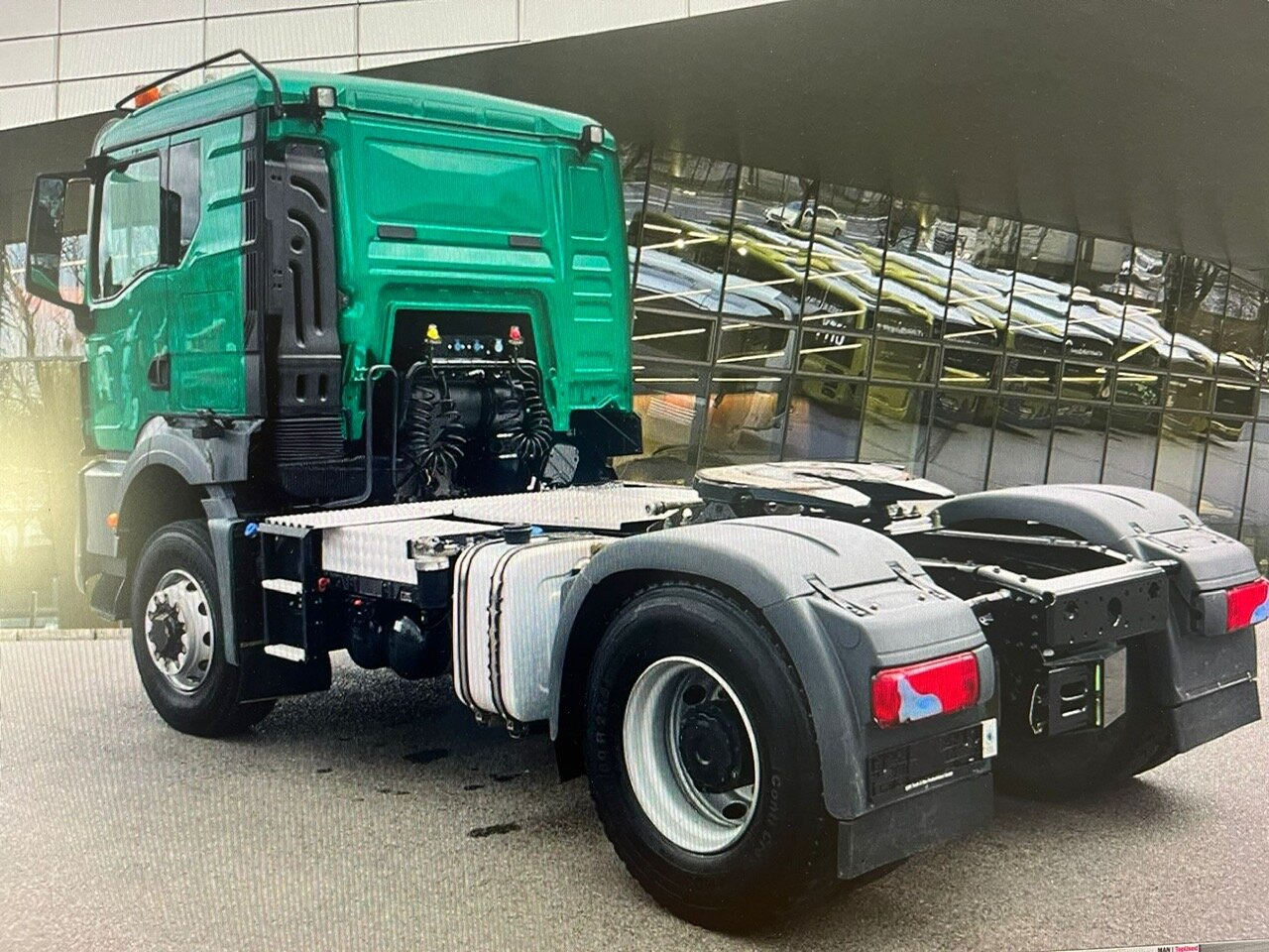 MAN TGS 18.470 4X4H BL SA TGS 18.470 4X4H BL SA, HydroDrive, Navi, LED, Kipphydraulik - Tractor unit: picture 3 MAN TGS 18.470 4X4H BL SA TGS 18.470 4X4H BL SA, HydroDrive, Navi, LED, Kipphydraulik - Tractor unit: picture 3