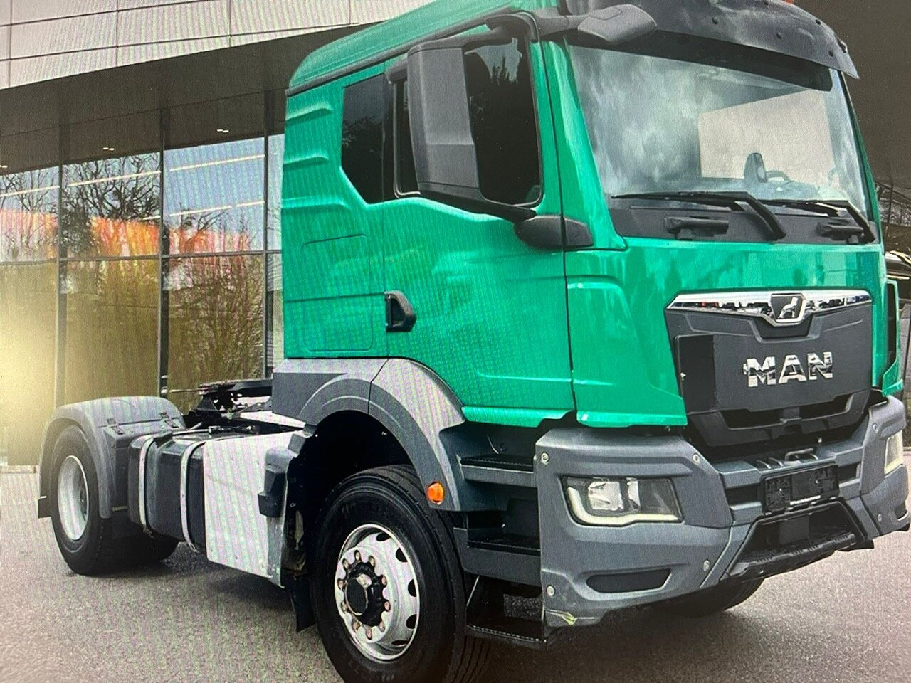 MAN TGS 18.470 4X4H BL SA TGS 18.470 4X4H BL SA, HydroDrive, Navi, LED, Kipphydraulik - Tractor unit: picture 1 MAN TGS 18.470 4X4H BL SA TGS 18.470 4X4H BL SA, HydroDrive, Navi, LED, Kipphydraulik - Tractor unit: picture 1