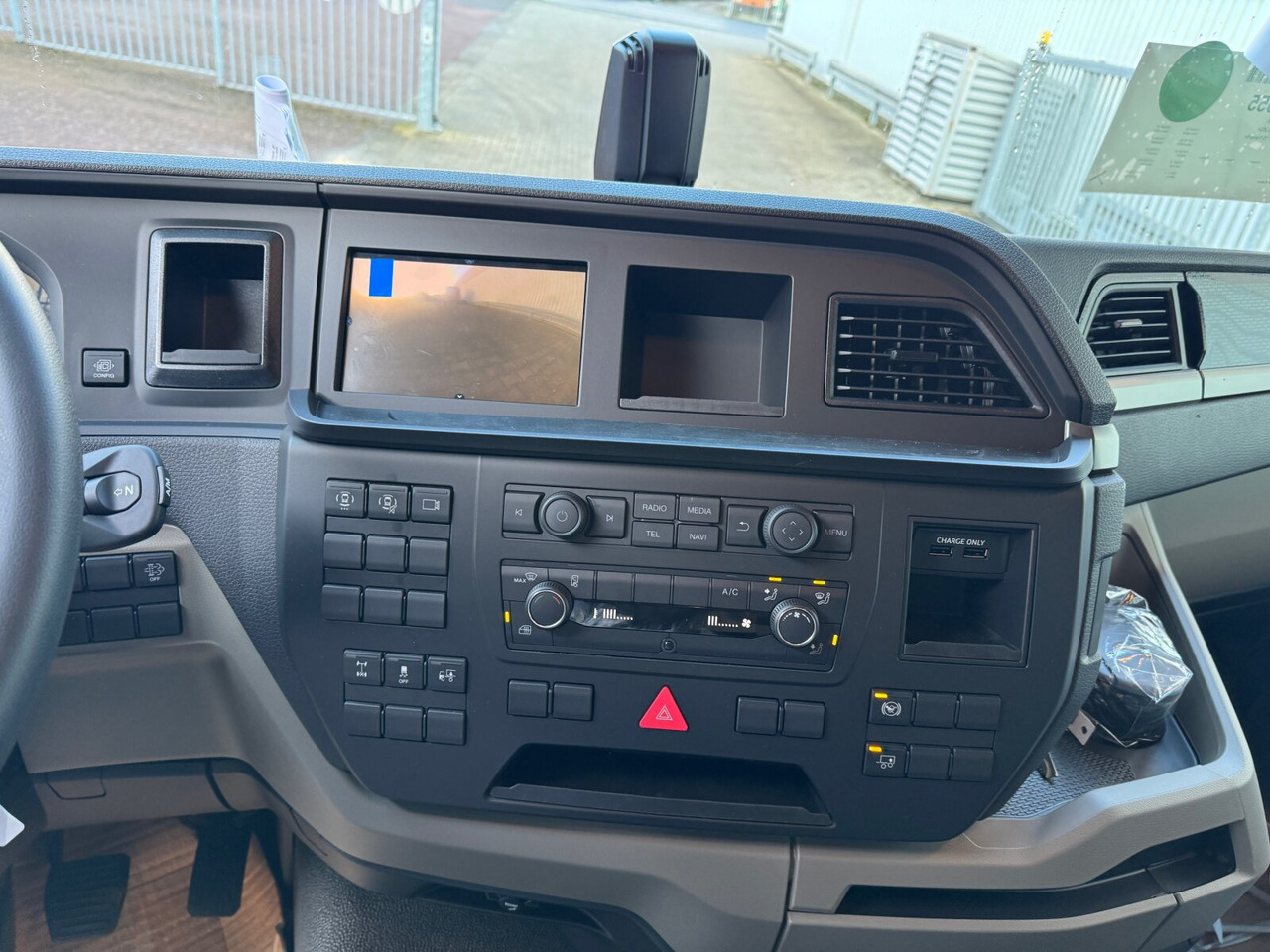 New Tractor unit MAN TGS 18.480 BL 4x2 TGS 18.480 BL 4x2, MEHRFACH VORHANDEN!: picture 6 New Tractor unit MAN TGS 18.480 BL 4x2 TGS 18.480 BL 4x2, MEHRFACH VORHANDEN!: picture 6