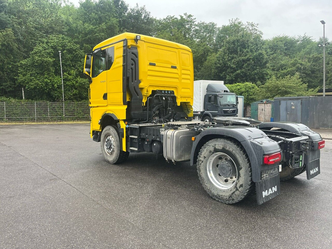 MAN TGX 18.510 4X4H BL SA TGX 18.510 4X4H BL SA, PriTarder, HydroDrive, Navi, LED, Kipphydraulik - Tractor unit: picture 4 MAN TGX 18.510 4X4H BL SA TGX 18.510 4X4H BL SA, PriTarder, HydroDrive, Navi, LED, Kipphydraulik - Tractor unit: picture 4