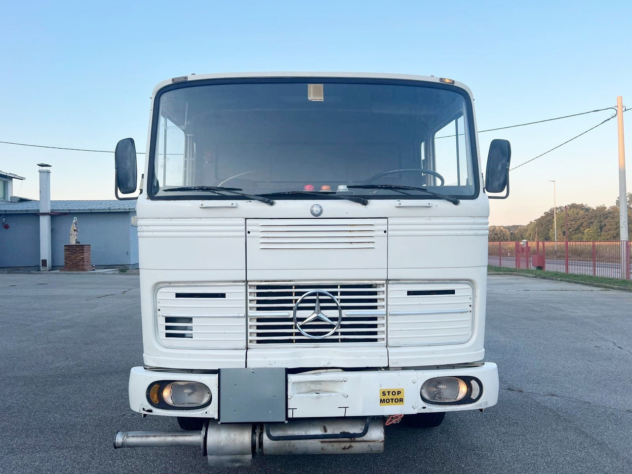 Mercedes-Benz 1923 4x2 1923 4x2 - Tractor unit: picture 4 Mercedes-Benz 1923 4x2 1923 4x2 - Tractor unit: picture 4