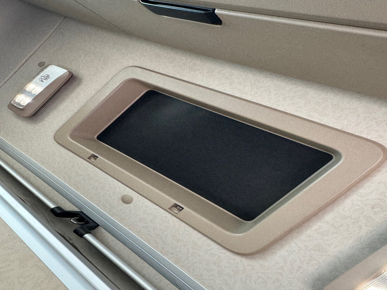 Tractor unit Mercedes-Benz Actros 1848 LS 4x2 Actros 1848 LS 4x2, Vollumer, Retarder: picture 7