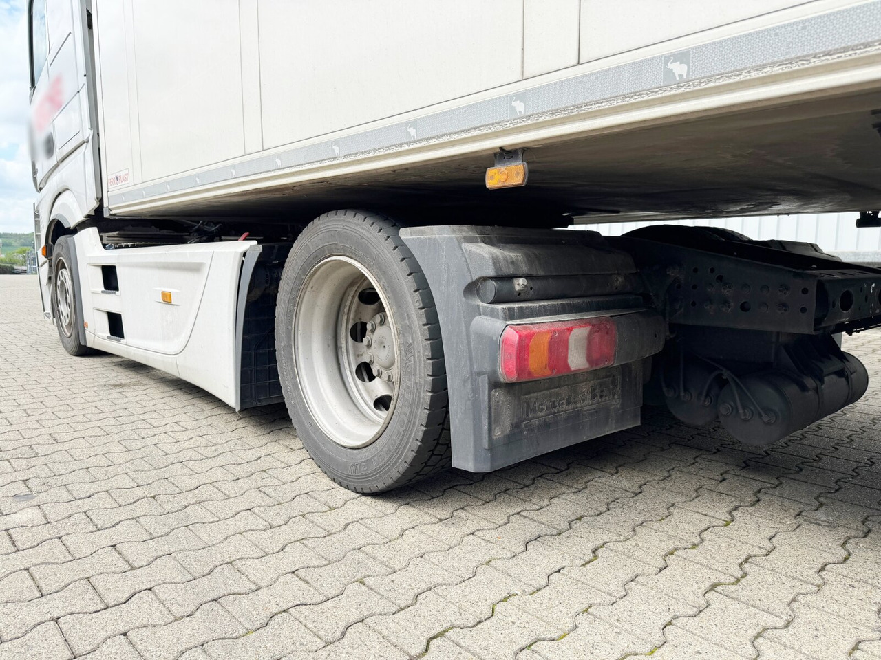 Tractor unit Mercedes-Benz Actros 1848 LS 4x2 Actros 1848 LS 4x2, Vollumer, Retarder: picture 12