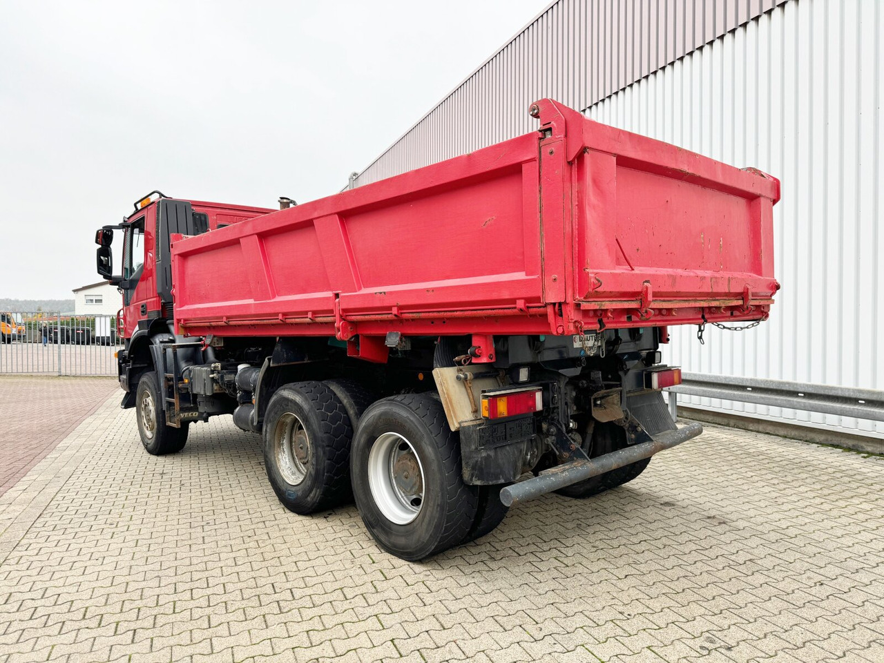 Tipper Trakker AD260T45W 6x6 Trakker AD260T45W 6x6, Bordmatik: picture 12