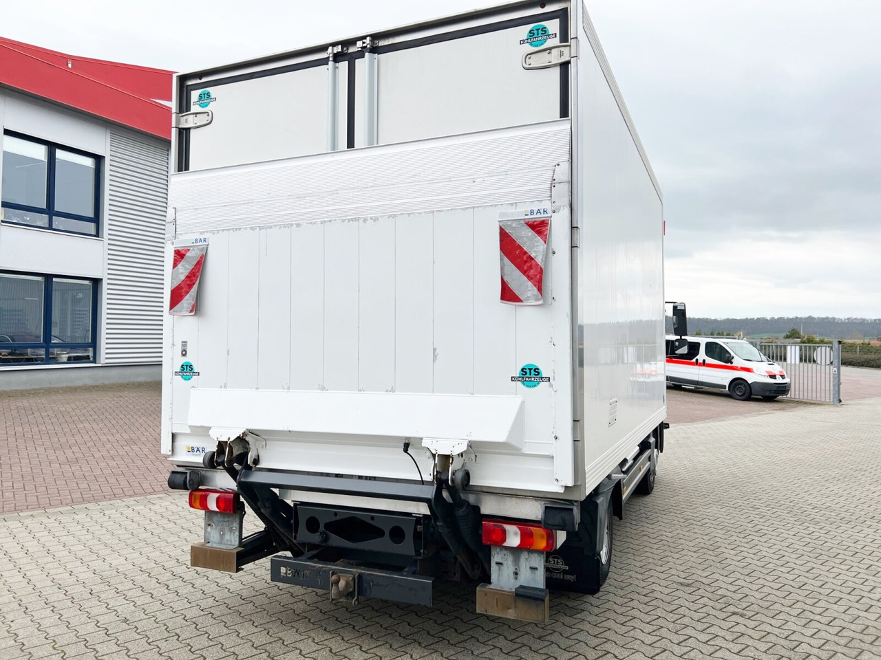 Truck Mercedes-Benz Atego 816 L 4x2 Atego 816 L 4x2, Kühlkoffer, ThermoKing, LBW BÄR: picture 11