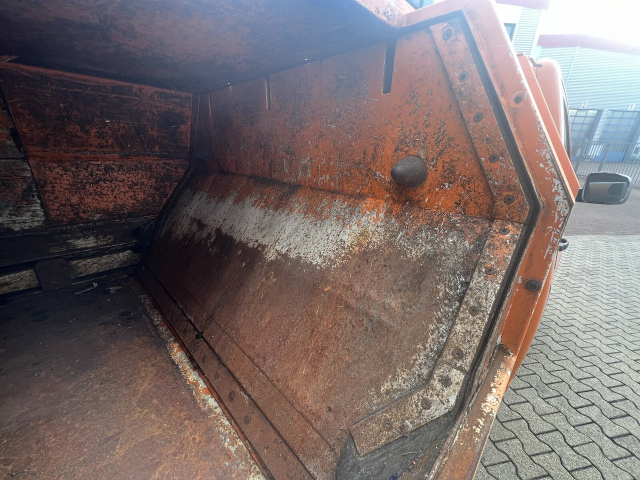 Volkswagen T5 1.9 TDI 4x2 Müllwagen T5 1.9 TDI 4x2, Hagemann Müllpreßaufbau ca. 3,4m³, Rechtslenker - Garbage truck: picture 5 Volkswagen T5 1.9 TDI 4x2 Müllwagen T5 1.9 TDI 4x2, Hagemann Müllpreßaufbau ca. 3,4m³, Rechtslenker - Garbage truck: picture 5