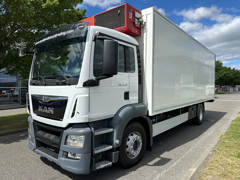 MAN TGS 18.360 FRIGOBLOCK FK25 MULTITEMP + LIFT / LADEBORDWAND 2000 KG + EURO 6 + AIRCO - Refrigerator truck: picture 1 MAN TGS 18.360 FRIGOBLOCK FK25 MULTITEMP + LIFT / LADEBORDWAND 2000 KG + EURO 6 + AIRCO - Refrigerator truck: picture 1