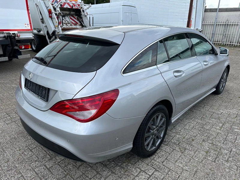 Mercedes-Benz CLA-Klasse 200 D - SHOOTING BRAKE + SUNROOF + NAVI - Car: picture 5 Mercedes-Benz CLA-Klasse 200 D - SHOOTING BRAKE + SUNROOF + NAVI - Car: picture 5