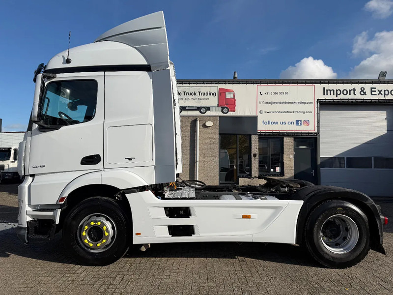 Mercedes-Benz Actros 1845 RETARDER + KIPPER HYDRAULIC + EURO 6 + AIRCO - Tractor unit: picture 2 Mercedes-Benz Actros 1845 RETARDER + KIPPER HYDRAULIC + EURO 6 + AIRCO - Tractor unit: picture 2