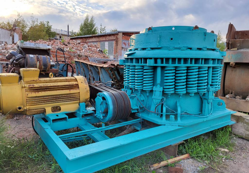 Brown Lenox Kue-Ken 1300  - Cone crusher: picture 1 Brown Lenox Kue-Ken 1300  - Cone crusher: picture 1