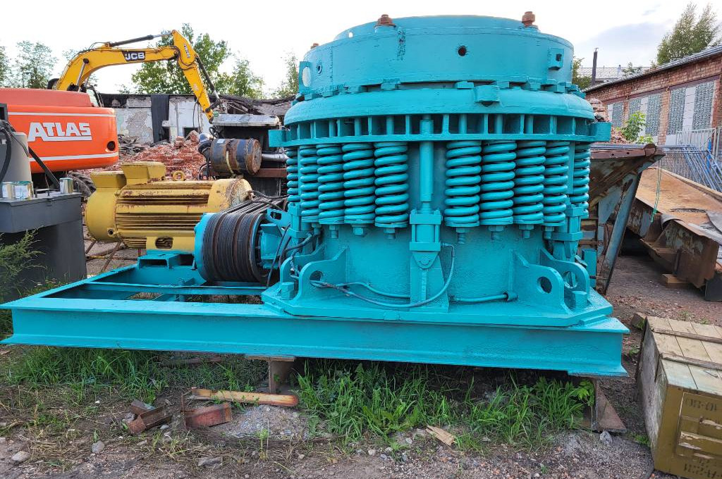 Brown Lenox Kue-Ken 1300  - Cone crusher: picture 3 Brown Lenox Kue-Ken 1300  - Cone crusher: picture 3