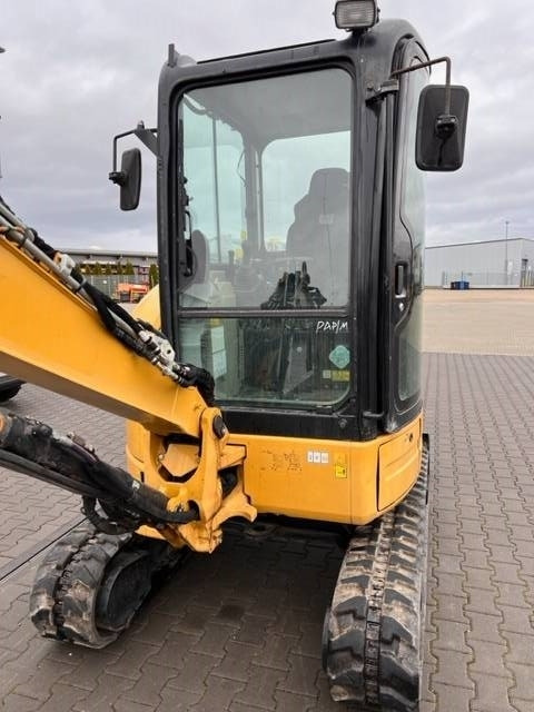 Mini excavator CAT 303 E CR: picture 10