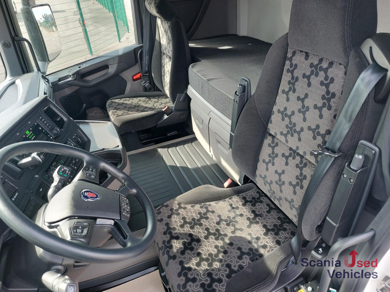 SCANIA R 460 A4x2NA - Kipphydraulik!!! - Tractor unit: picture 2 SCANIA R 460 A4x2NA - Kipphydraulik!!! - Tractor unit: picture 2