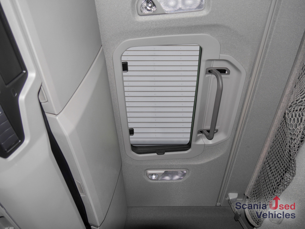 SCANIA R 460 A4x2EB - SUPER - - Tractor unit: picture 2 SCANIA R 460 A4x2EB - SUPER - - Tractor unit: picture 2