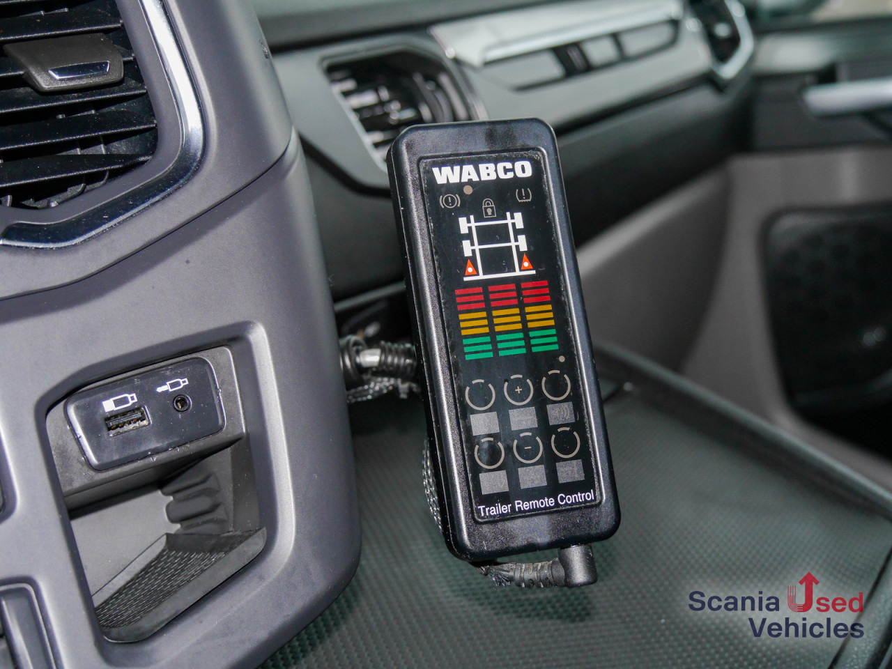 SCANIA S 450 A4x2EB - PTO - - Tractor unit: picture 2 SCANIA S 450 A4x2EB - PTO - - Tractor unit: picture 2