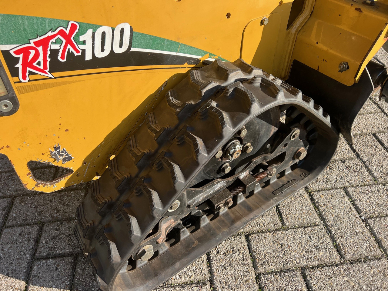 Trencher VERMEER RTX100: picture 6