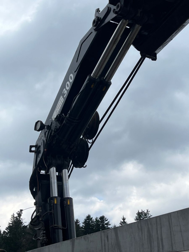 Dropside/ Flatbed truck, Crane truck Mercedes-Benz SK 2635 6x4 V8 Pritsche mit HIAB 300-4: picture 19