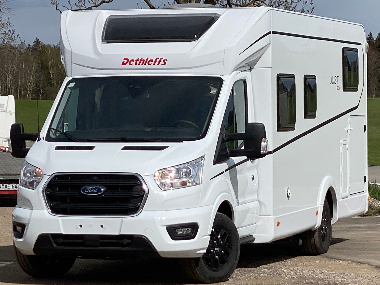 Dethleffs Just Go T 7055 EB, Hubbett, Markise, Navi+RFK - Semi-integrated motorhome: picture 3 Dethleffs Just Go T 7055 EB, Hubbett, Markise, Navi+RFK - Semi-integrated motorhome: picture 3