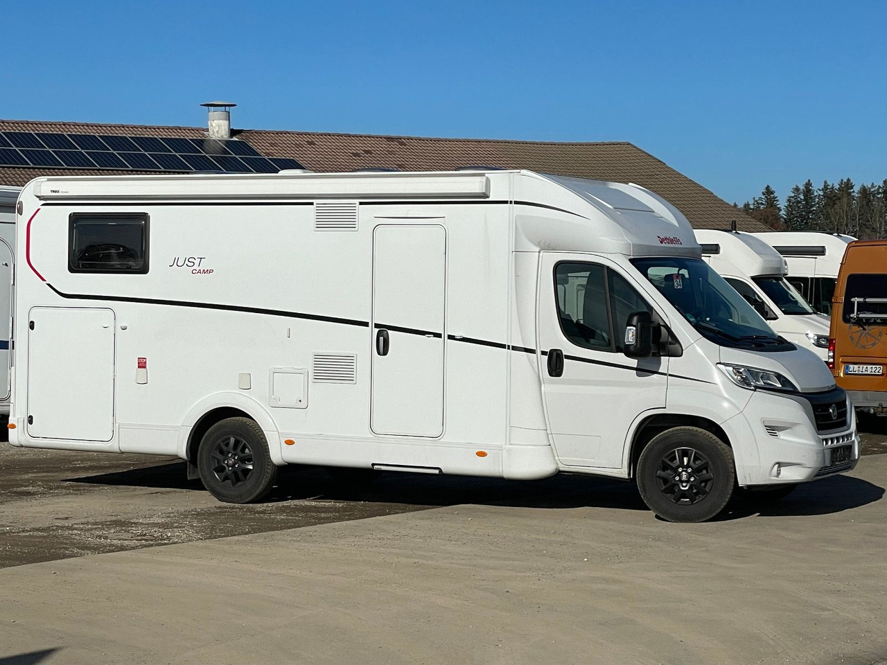 Dethleffs Just T 7052 EB mit Hubbett,Fiat - Semi-integrated motorhome: picture 2 Dethleffs Just T 7052 EB mit Hubbett,Fiat - Semi-integrated motorhome: picture 2