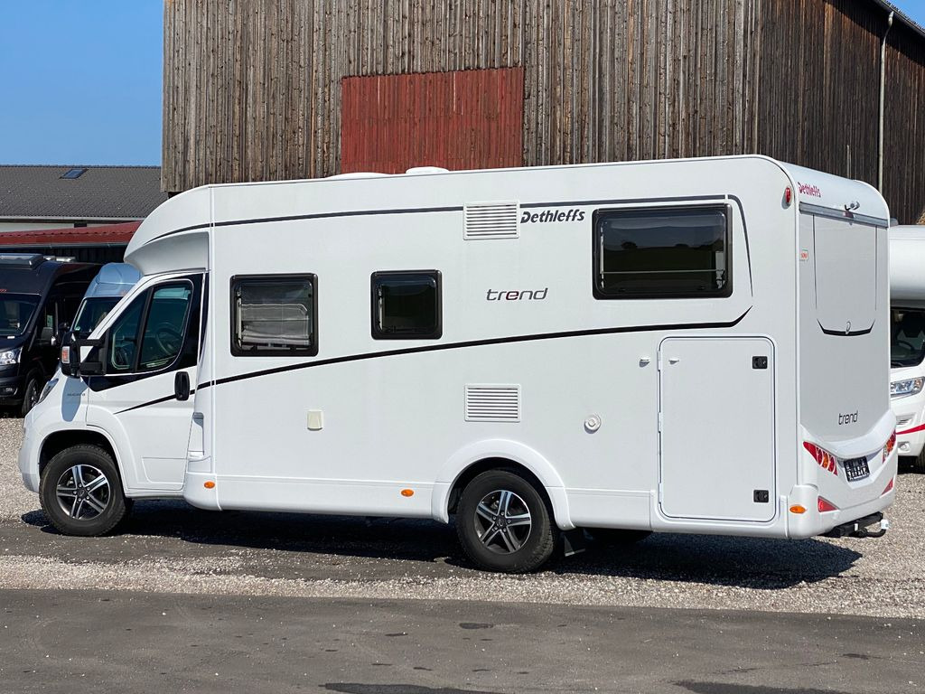 Semi-integrated motorhome Dethleffs Trend T 6717 EB, SAT,RFK, Längsbetten, AHK: picture 8