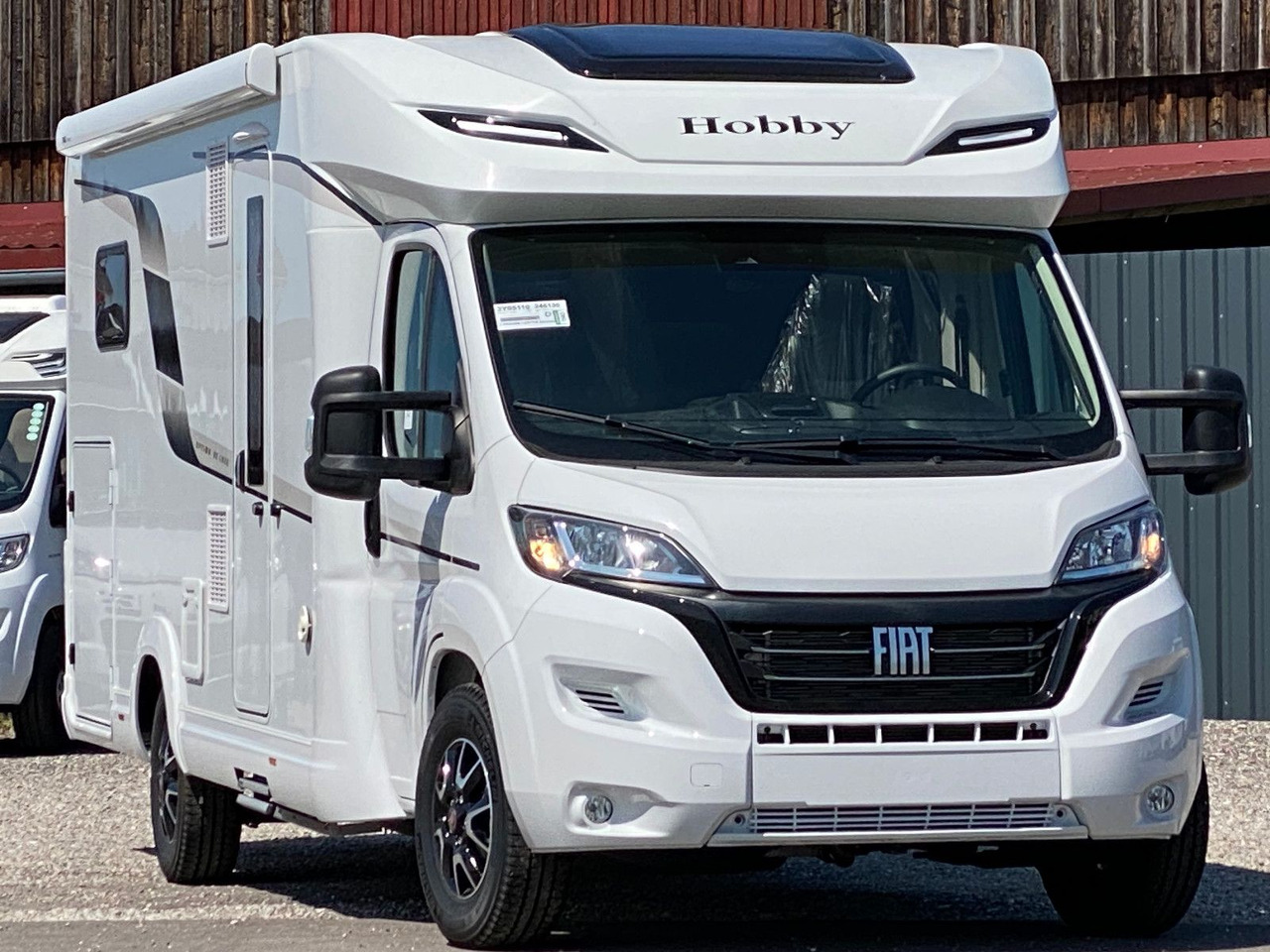 Hobby Optima De Luxe T70 GE - Semi-integrated motorhome: picture 2 Hobby Optima De Luxe T70 GE - Semi-integrated motorhome: picture 2