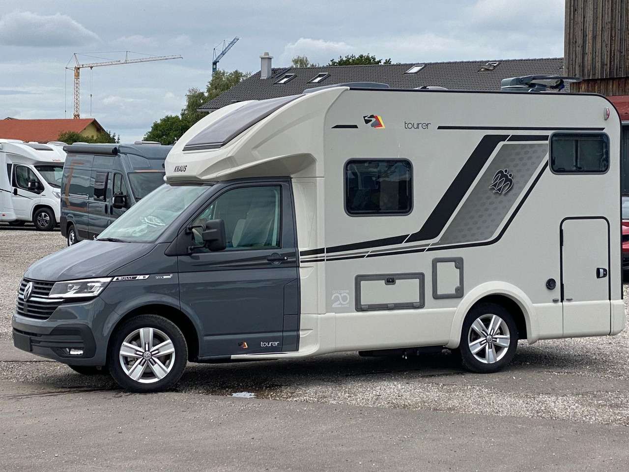 Knaus TOURER Vansation 500 MQ,4 Personen,AHK,slidebett - Semi-integrated motorhome: picture 3 Knaus TOURER Vansation 500 MQ,4 Personen,AHK,slidebett - Semi-integrated motorhome: picture 3