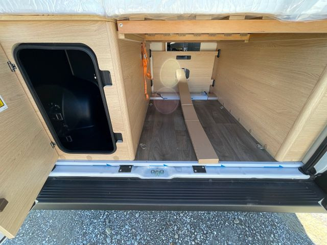 New Camper van Sunlight Camper Van Cliff 600 Entry: picture 20