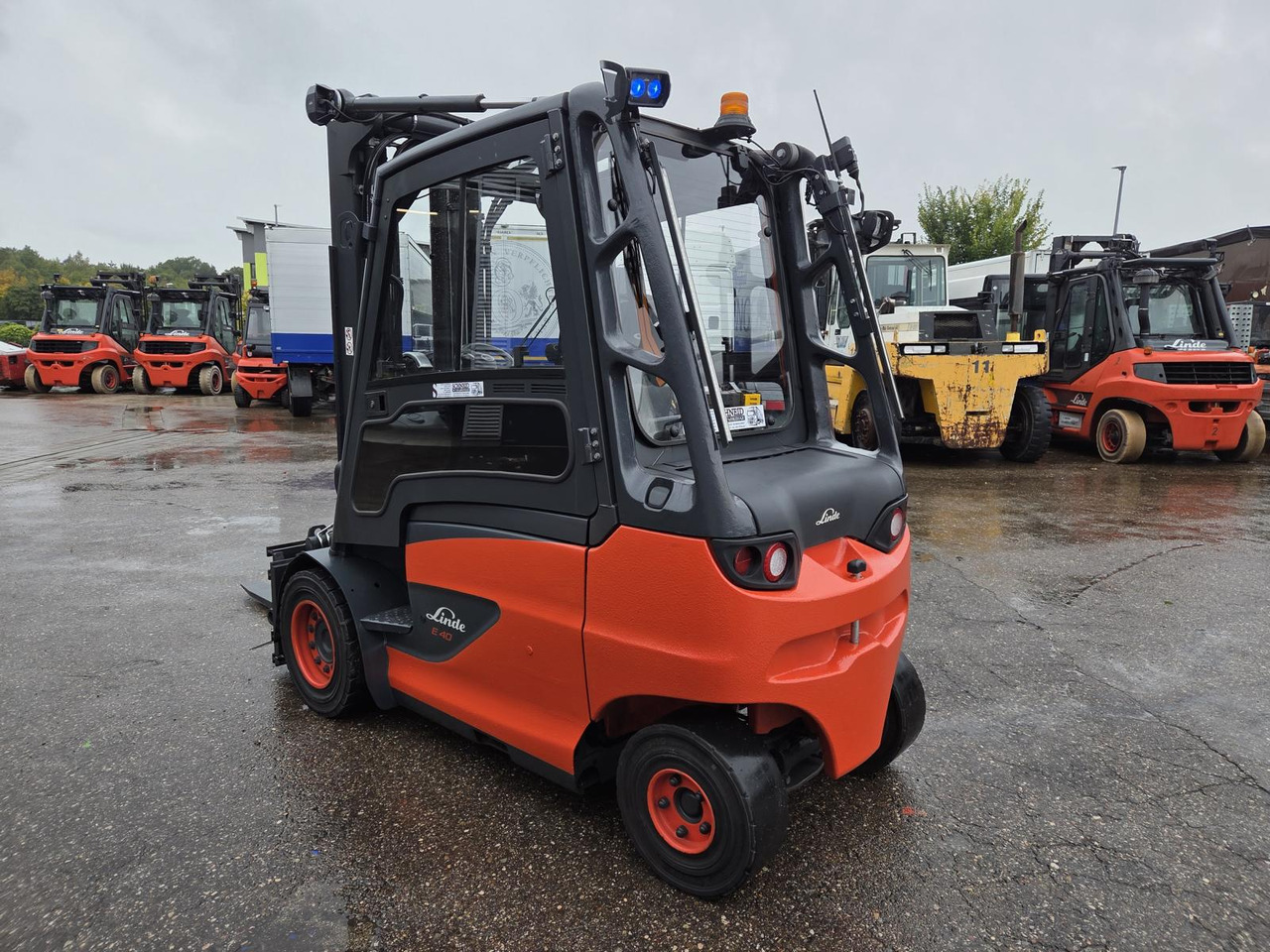 LINDE E40-600 Triplex Elektro Klammergabel - Electric forklift: picture 4 LINDE E40-600 Triplex Elektro Klammergabel - Electric forklift: picture 4