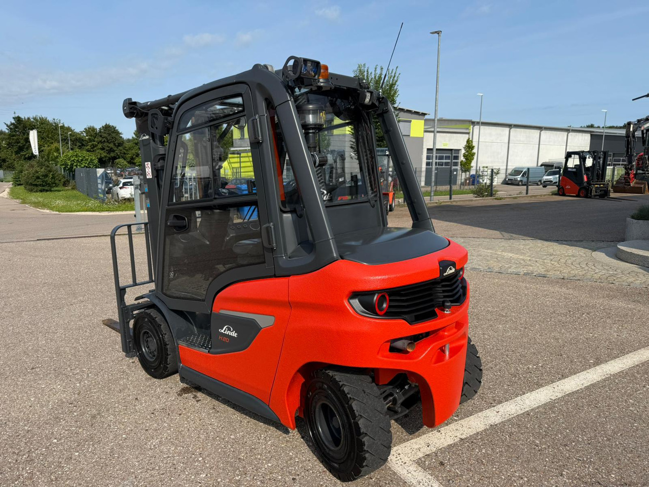 LINDE H20D-01/600 Diesel Triplexmast - Diesel forklift: picture 5 LINDE H20D-01/600 Diesel Triplexmast - Diesel forklift: picture 5