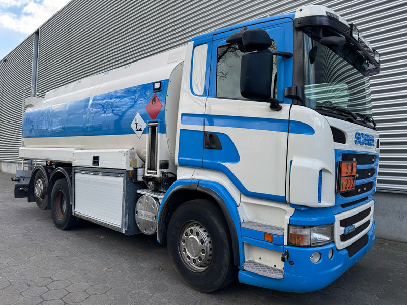 Scania R 380 Tank / 6X2 / Manual / Euro 5 / 19.000 Liter / Belgium Truck - Tank truck: picture 4 Scania R 380 Tank / 6X2 / Manual / Euro 5 / 19.000 Liter / Belgium Truck - Tank truck: picture 4