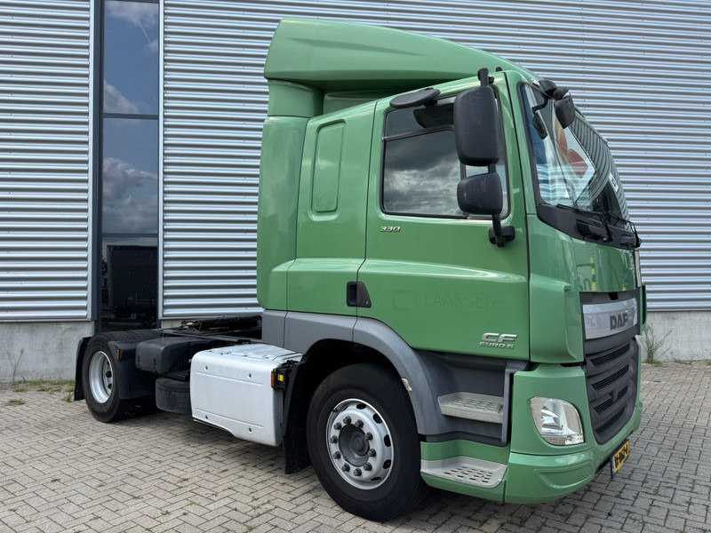 DAF CF 330 / Low Roof / TUV: 3-2026 / NL Truck - Tractor unit: picture 2 DAF CF 330 / Low Roof / TUV: 3-2026 / NL Truck - Tractor unit: picture 2