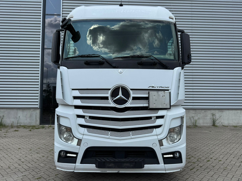 Mercedes-Benz Actros 1845 / Euro 5 / 2 Tanks / 2 In Stock - Tractor unit: picture 4 Mercedes-Benz Actros 1845 / Euro 5 / 2 Tanks / 2 In Stock - Tractor unit: picture 4