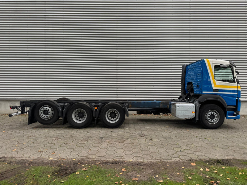 Volvo FM 410 / 8X4 / I-Shift / ADR / Tridem / TUV: 6-2026 / NL Truck - Cab chassis truck: picture 5 Volvo FM 410 / 8X4 / I-Shift / ADR / Tridem / TUV: 6-2026 / NL Truck - Cab chassis truck: picture 5